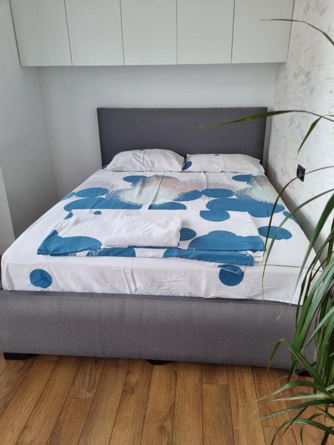 Apartment With Sea View Батумі Екстер'єр фото